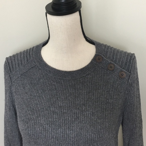 Banana Republic gray ribbed sweater size M - Picture 4 of 10